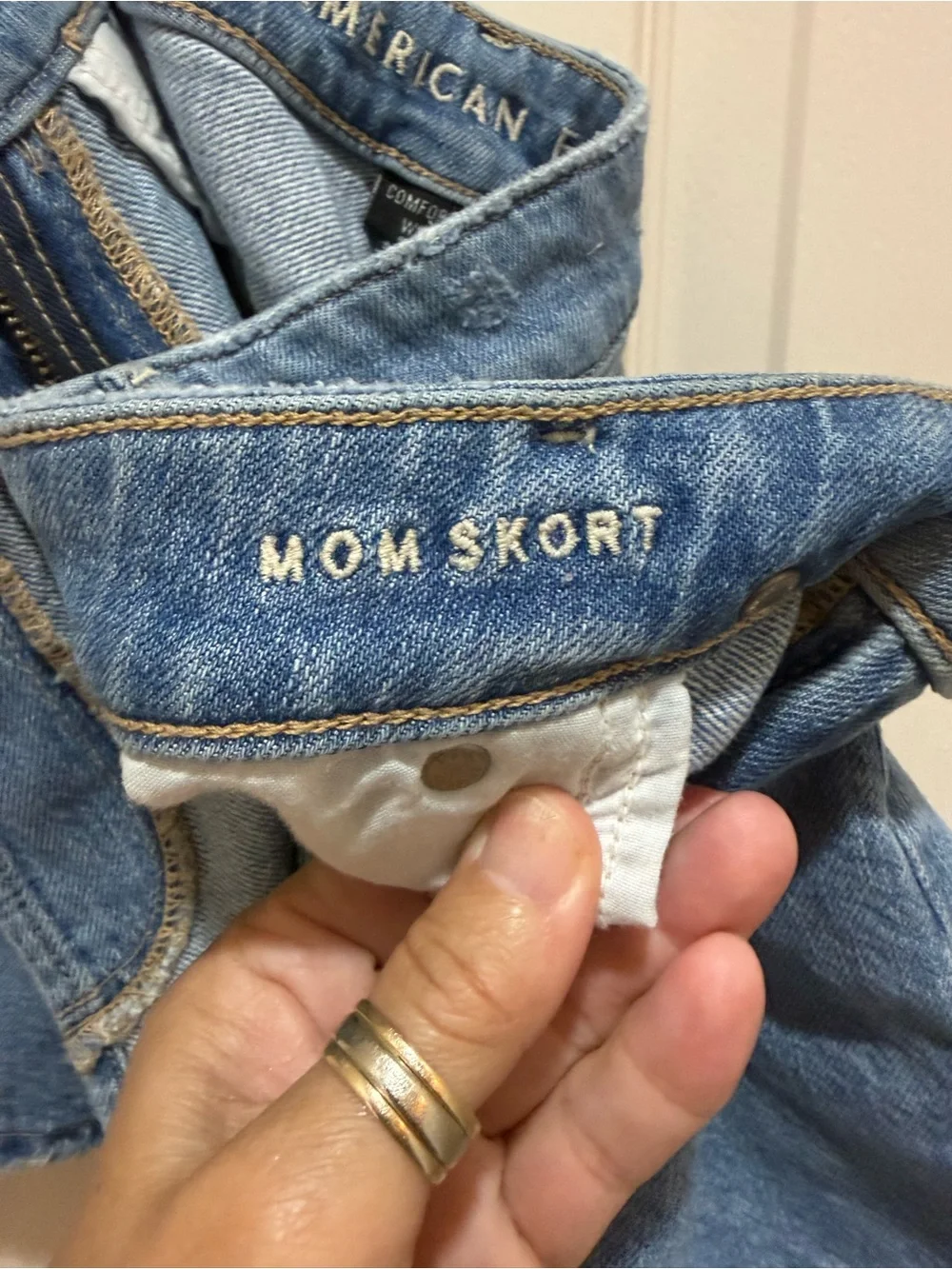 American Eagle Medium Blue Denim Skort Size 4